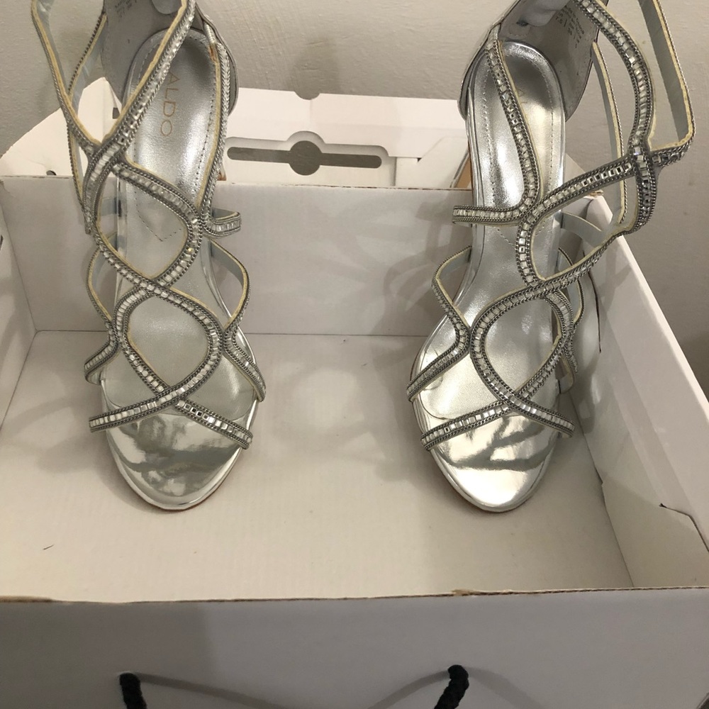 Aldo size 7.5